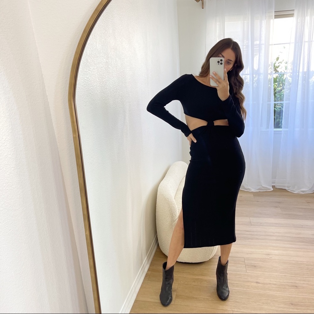 mrsalliexo Black Cutout Maxi Dress